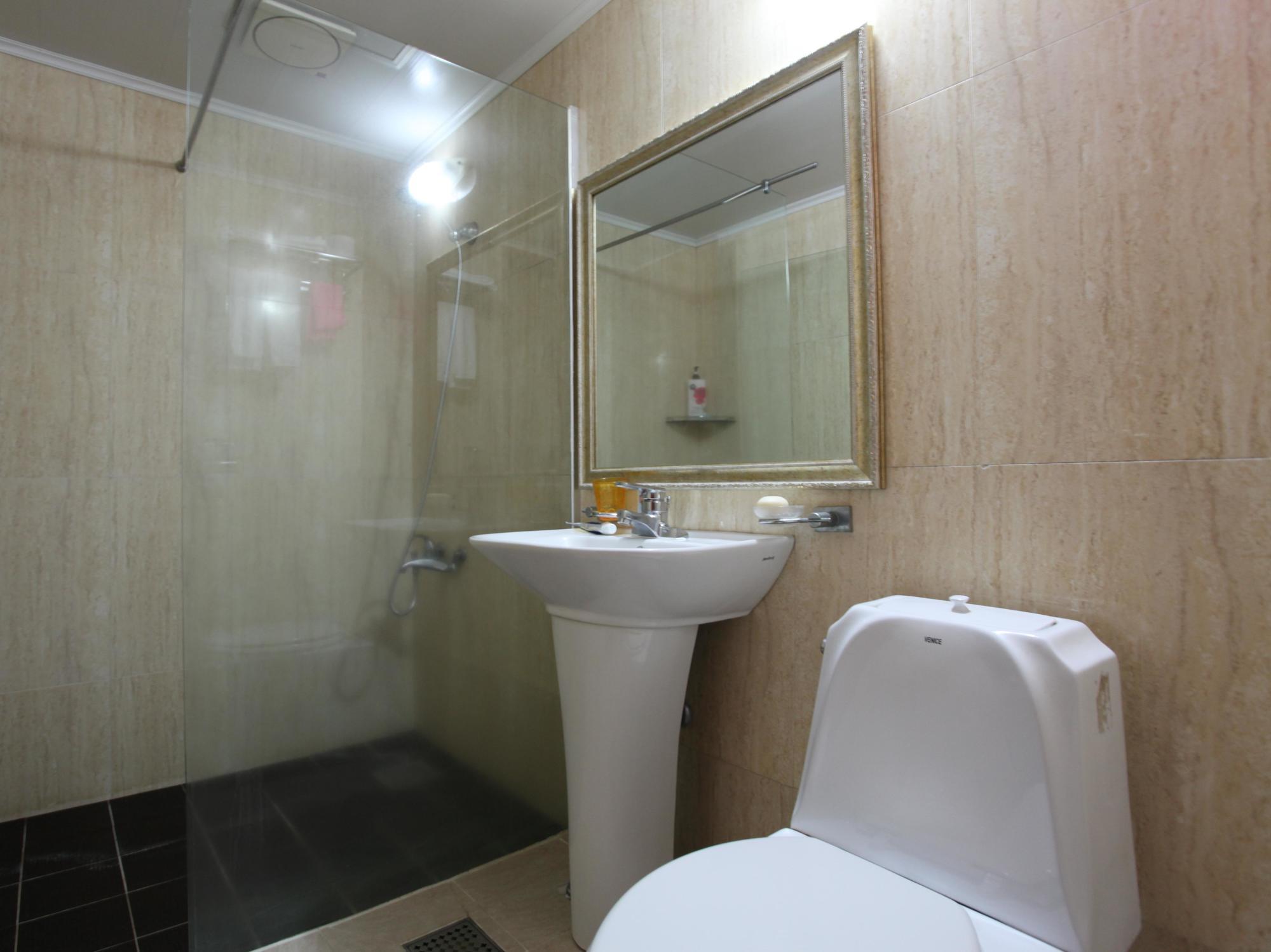 Monaco Hotel Csedzsu Kültér fotó